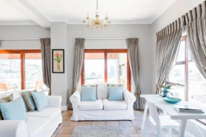 3 Bedroom Hilltop Home with Spectacular Views